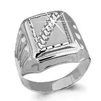 Кольцо из серебра, артикул LV51281