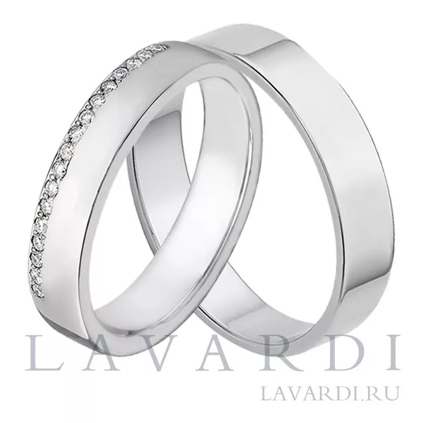 Парные обручальные кольца с бриллиантами из белого золота