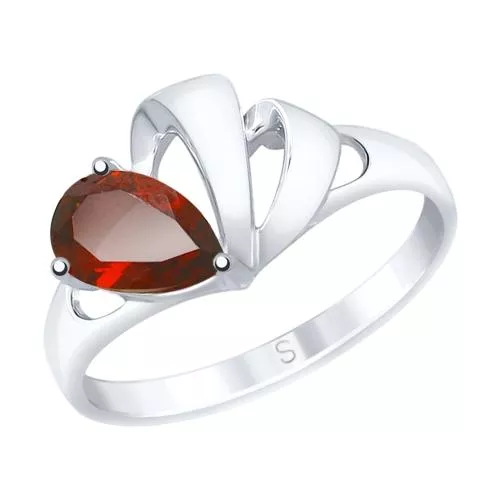 Кольцо из серебра с гранатом