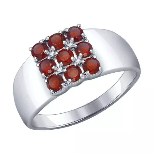 Кольцо из серебра с гранатами