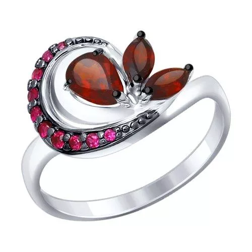 Кольцо из серебра с гранатами и красными фианитами