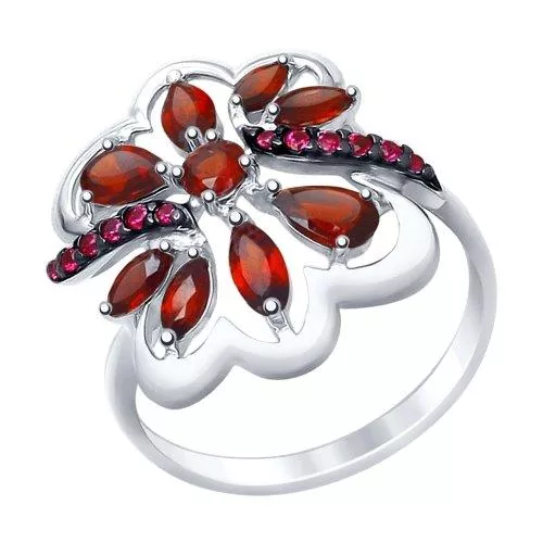 Кольцо из серебра с гранатами и красными фианитами