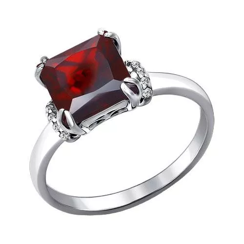 Кольцо из серебра с гранатом и фианитами