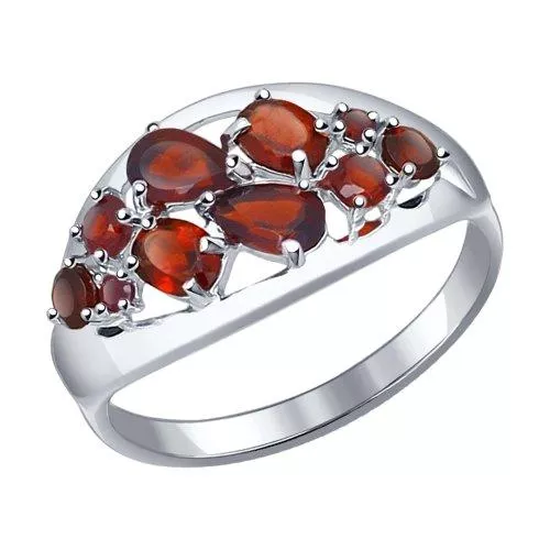 Кольцо из серебра с гранатами