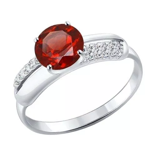 Кольцо из серебра с гранатом и фианитами