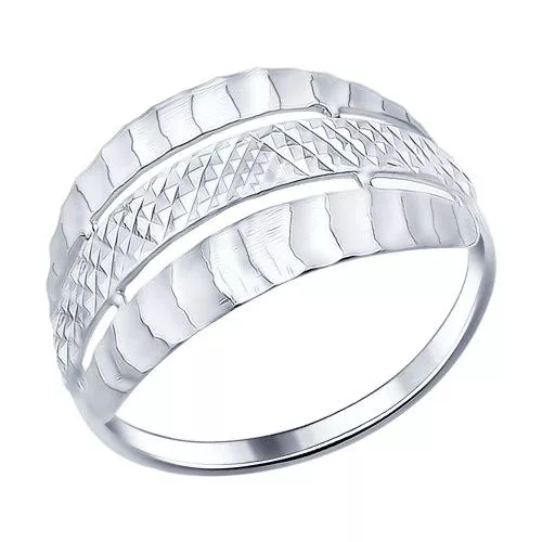 Кольцо из серебра с алмазной гранью