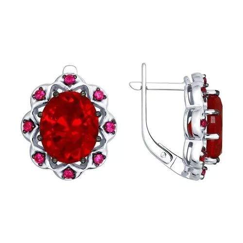 Серьги из серебра с корундами рубиновыми (синт.) и красными фианитами